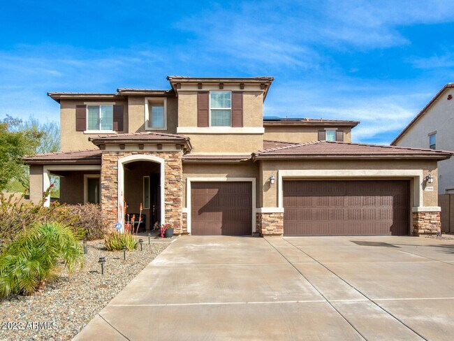 Building Photo - 7988 W Molly Dr