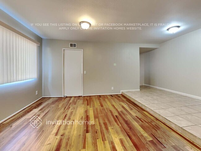 Foto del edificio - 22714 Ingomar St