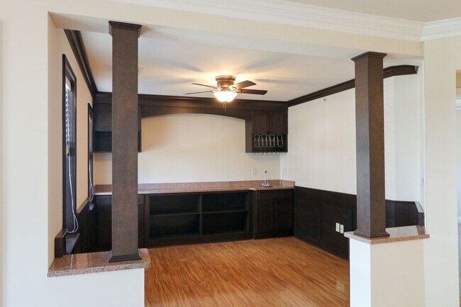 Interior Photo - Stoneledge LLVP LLC
