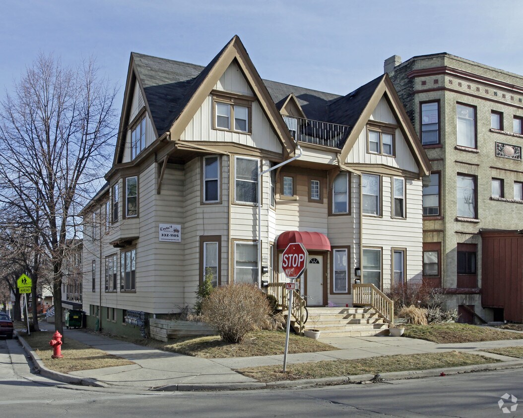 Primary Photo - 1700-1706 E Lafayette Pl