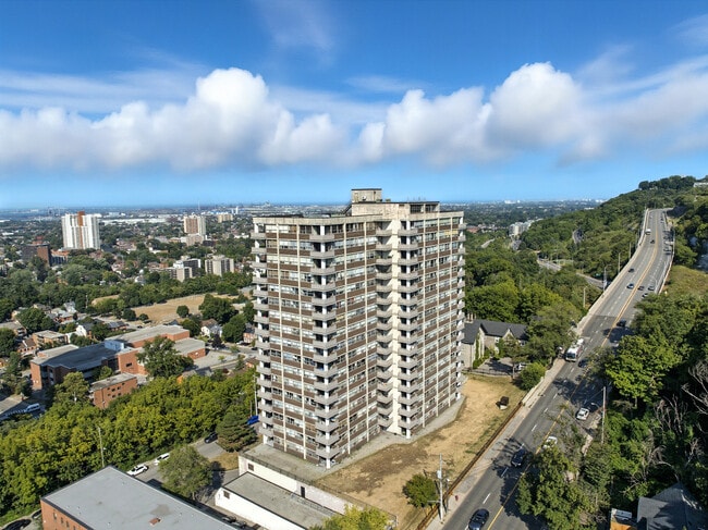 Building Photo - Arkledun