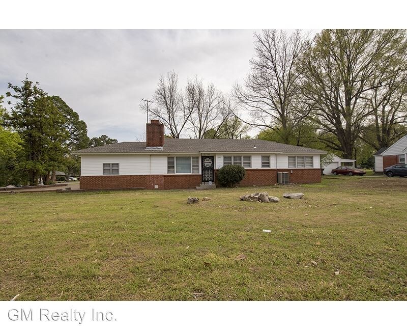 Primary Photo - 1351 Finley Rd