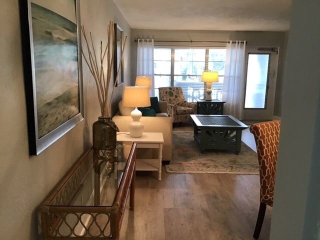 Primary Photo - FURNISHED 2/2 Condo