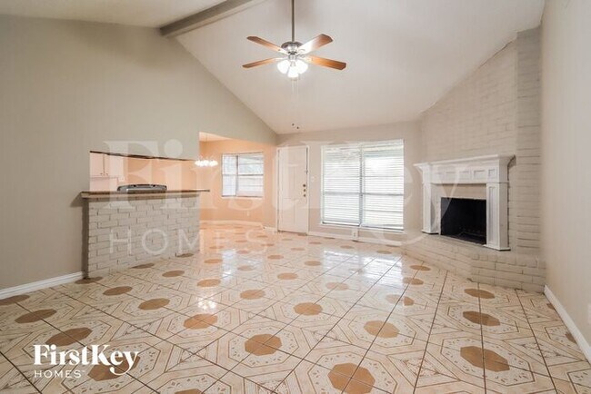 Building Photo - 5614 Rivergate Dr