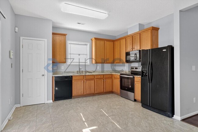 Foto del edificio - 6404 Trotters Ridge Rd