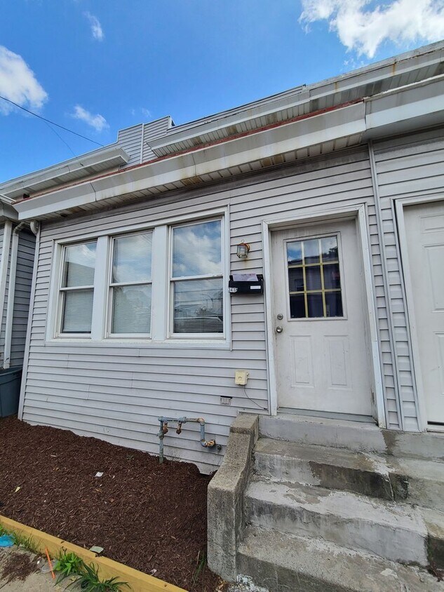 Terrific Oakland Location! - Terrific Oakland Location!