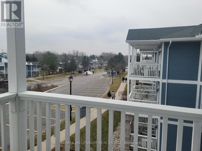 Photo du bâtiment - 90 Highland Dr