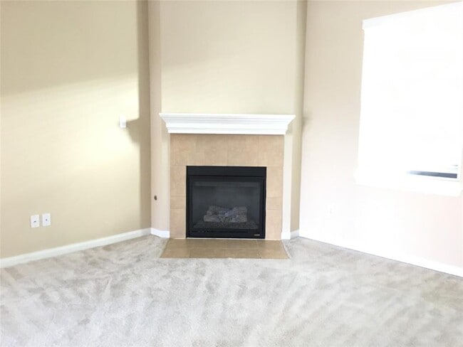 Building Photo - 11703 Beechnut St