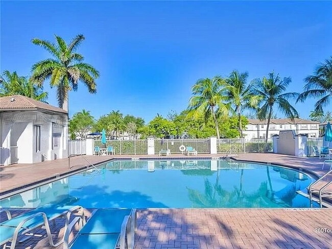 Photo - 7772 Northwest 114th Path, Doral, FL 33178 - 3 BR 2.5 BA townhouse