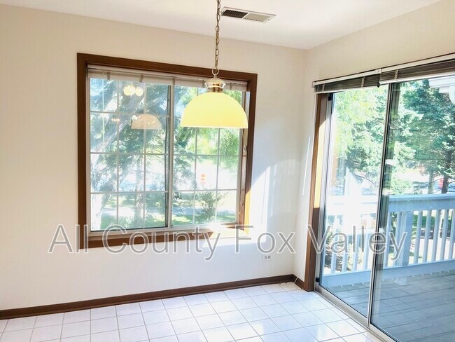 Foto del edificio - 1408 W Crane St