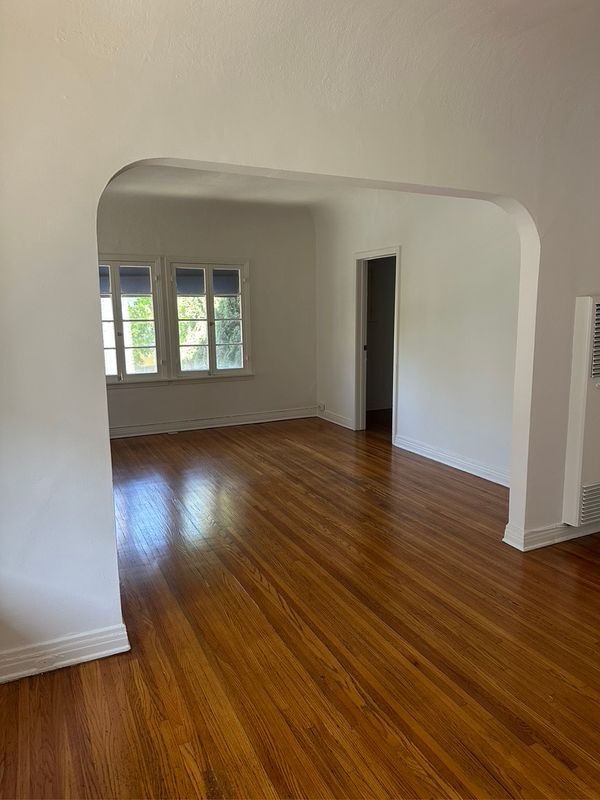 Foto del edificio - 414 N Orange Grove Ave