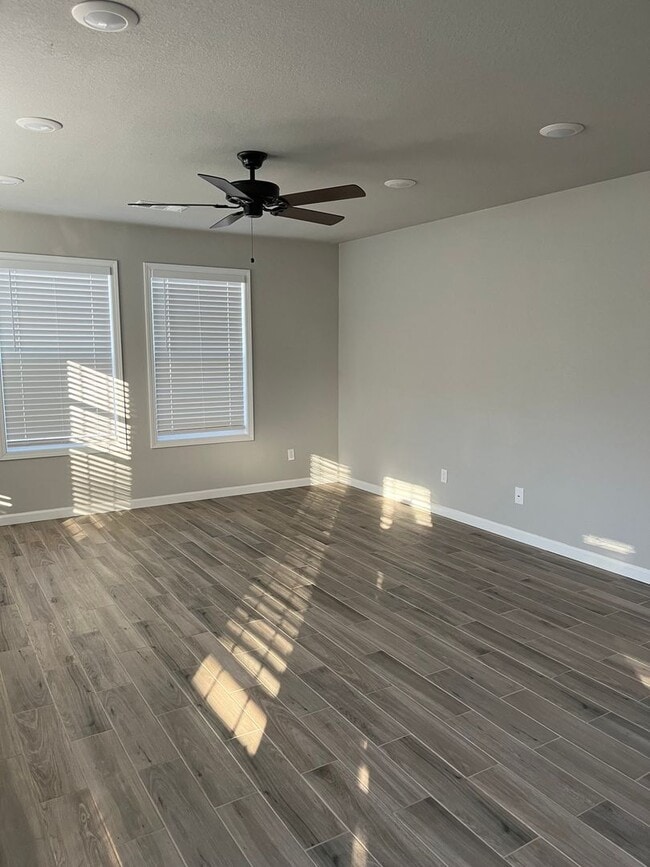 Building Photo - NEW CONSTRUCTION 3 bed 2 bath duplex