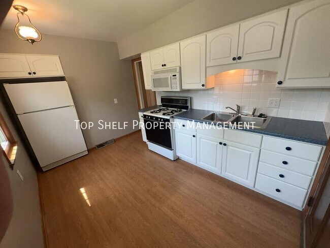 Foto del edificio - 2809 43rd St