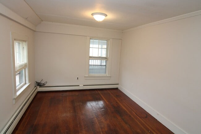 Foto del edificio - 6 Smith Ct