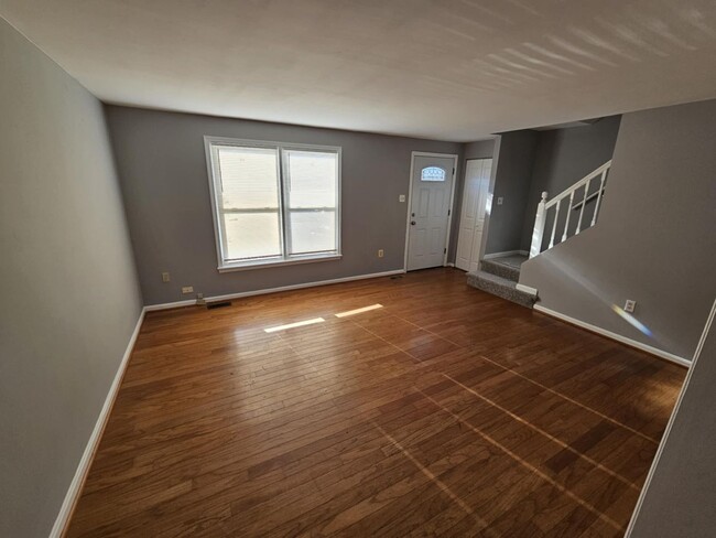 Foto del edificio - 4 Bedroom Townhouse in Baltimore County