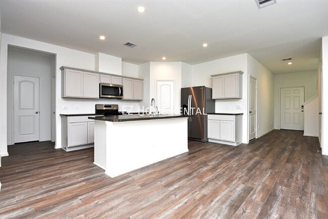 Foto del edificio - 24311 Saddlestone Green Dr