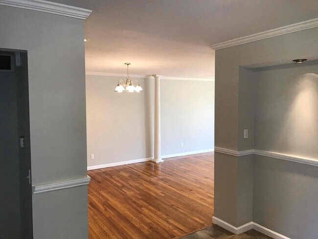 Foto del edificio - 12423 Partridge Run Dr