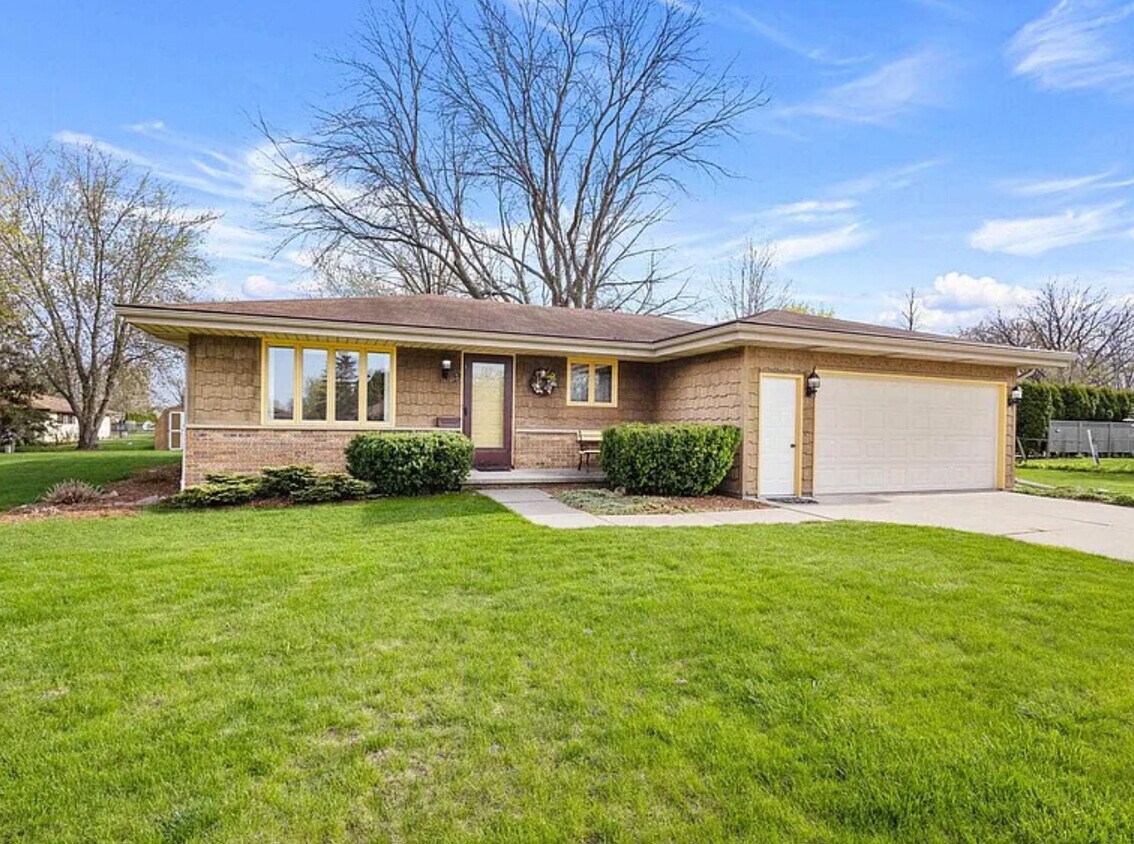 Foto principal - 9 Eastfield Ct