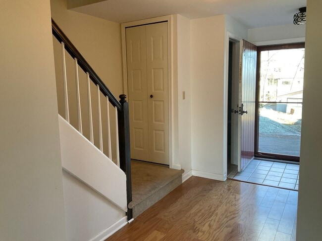 Building Photo - 21C Harbour Vlg