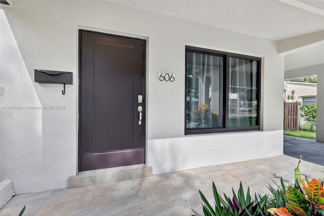 Foto del edificio - 606 N 28th Ave