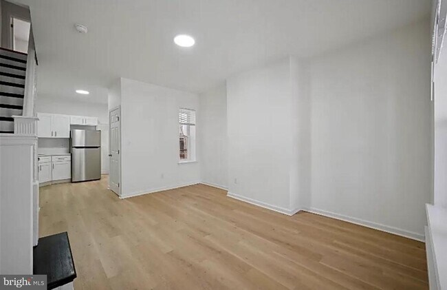 Building Photo - 1616 W Wingohocking St