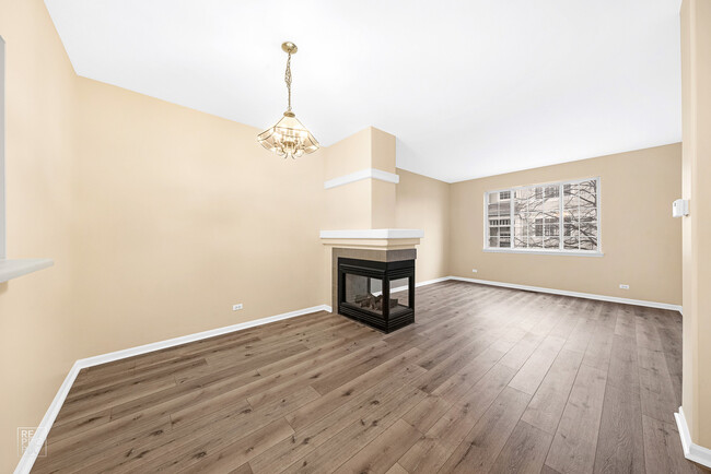 Building Photo - 1733 Avalon Ct