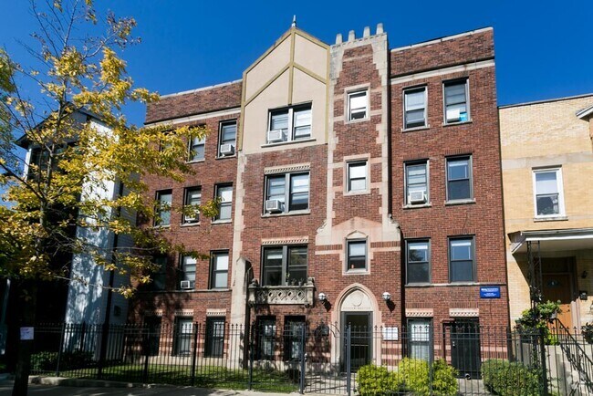 Building Photo - 2837 W Palmer St