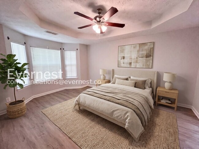Foto del edificio - 1311 Birch Ct