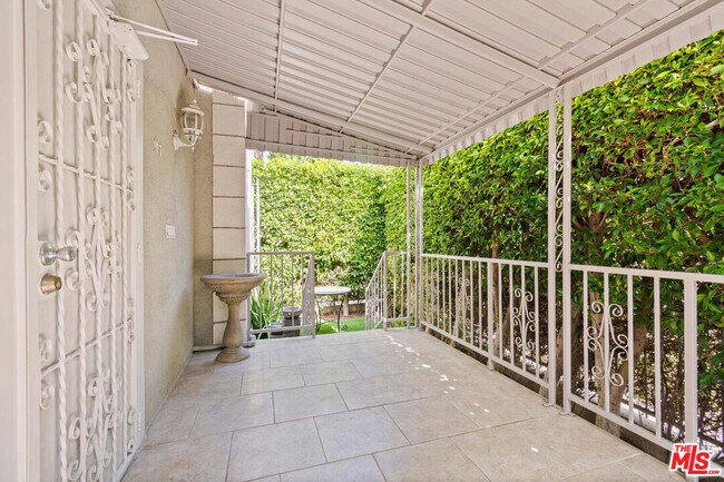 Foto del edificio - 117 Kings Rd