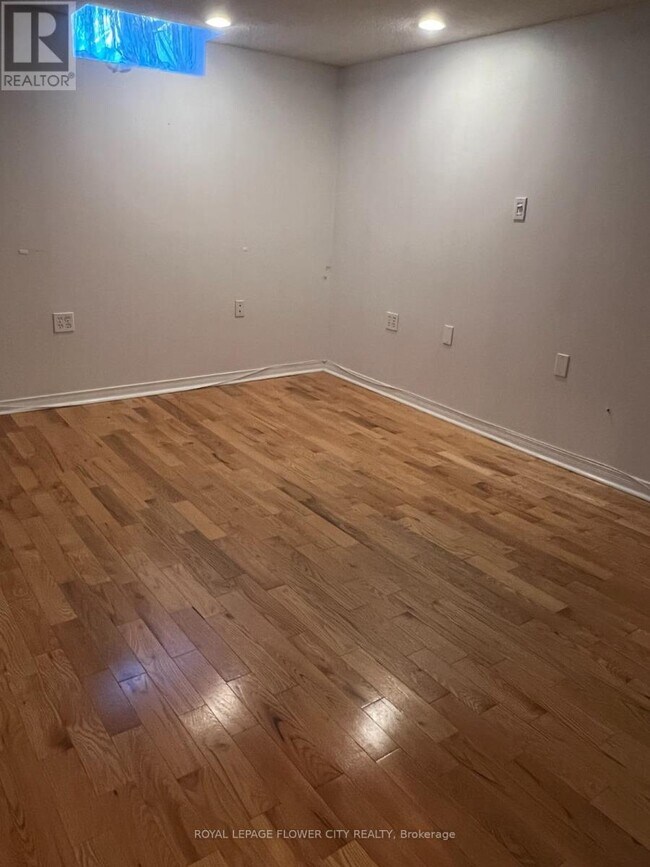 Building Photo - 22 Perkinsfield St