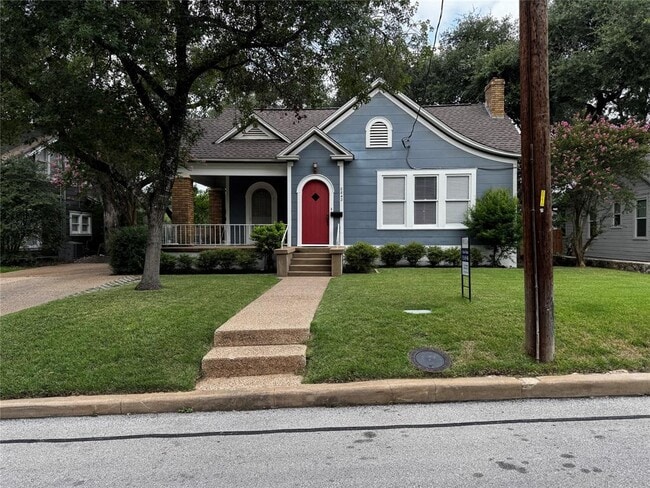 Building Photo - 2842 Shoal Crest Ave