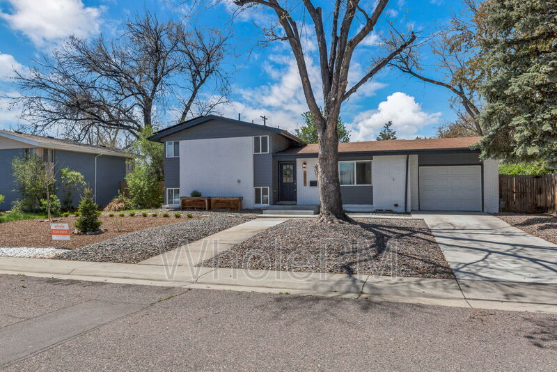 Foto principal - 6029 Oak St