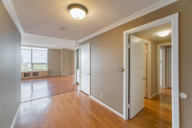 Foto del edificio - 5100 San Felipe St