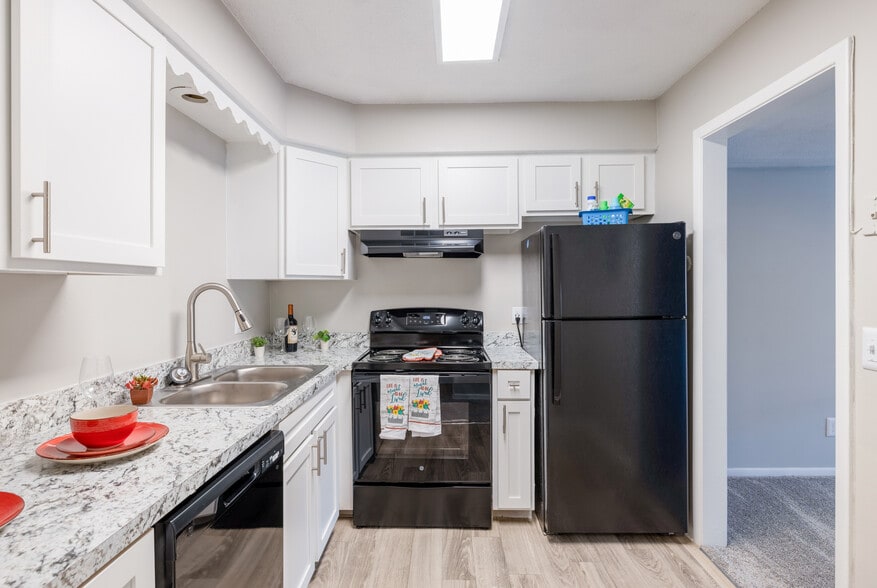 The Life at Legacy Fountains