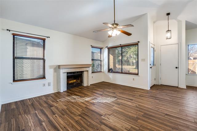 Building Photo - 661 Prairie Dell St