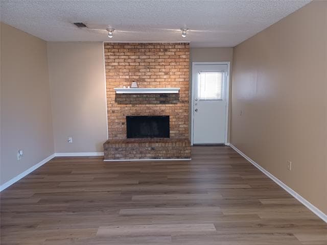 Building Photo - 2401 Monte Carlo Dr