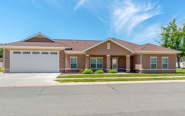 Foto del edificio - Beale AFB Homes