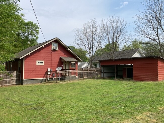 Building Photo - All About Location With This Home
