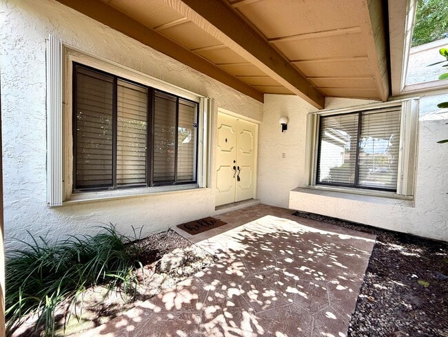 Building Photo - 5670 Piping Rock Dr