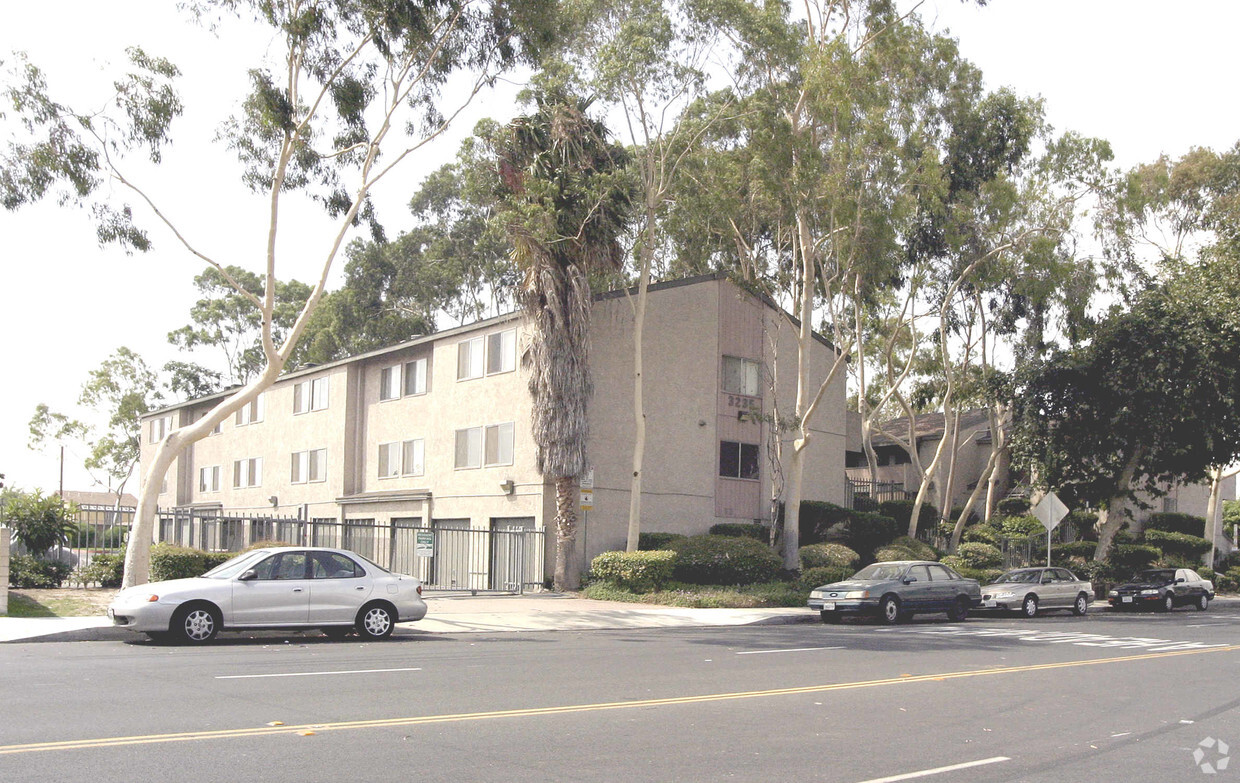 Primary Photo - Frazier Park Apartments