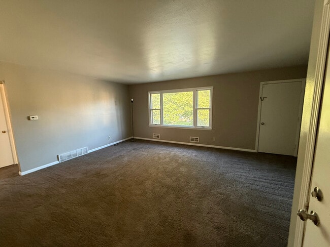 Foto del edificio - 5351 N 83rd St