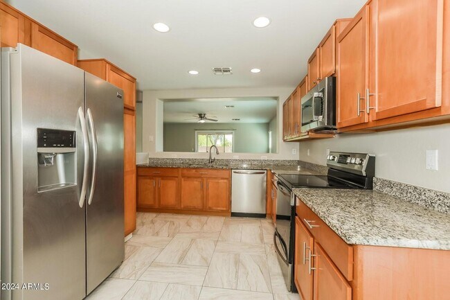 Foto del edificio - 28287 N Silver Ln