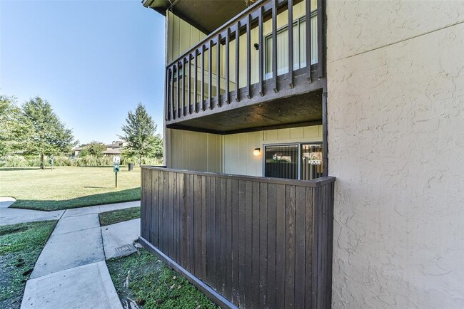 Building Photo - 1500 Bay Area Blvd