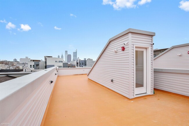 Building Photo - 1 br, 1 bath 4plex - 1630 POPLAR ST Unit 1