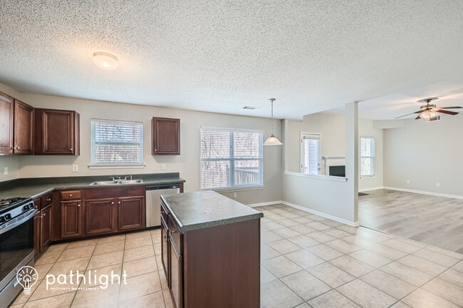 Building Photo - 3372 Talkeetna Rd, Douglasville, GA, 30135