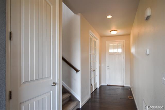 Building Photo - 9761 Beryl Dr