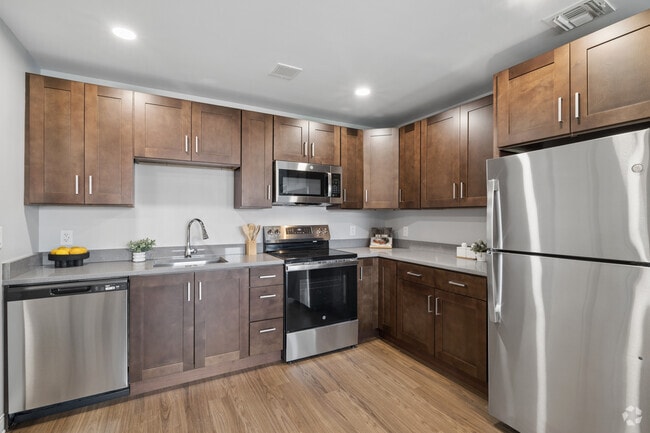 2BR, 1BA - 801SF - Kitchen - Residences at Chestnut