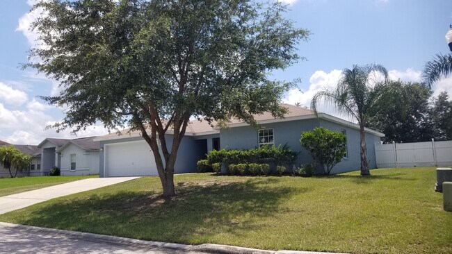 Building Photo - 5493 Oakford Dr