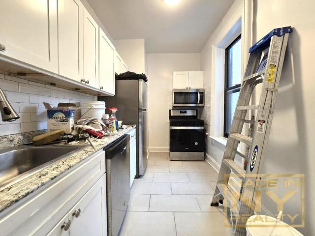 Primary Photo - 1 bedroom in ASTORIA NY 11106