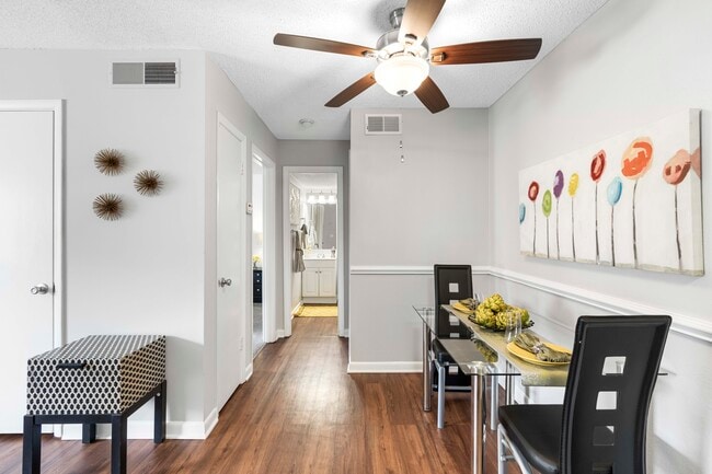 Comedor - Pines of Ashton